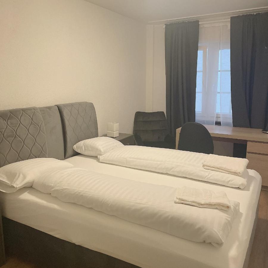 Hechtplatz Otel